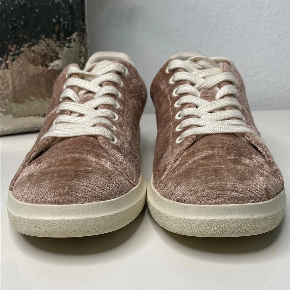 Tory Burch Howell Court Sneakers‎ Textured Velvet Mauve/Ivory Calf Leather Sz 7